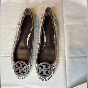 Tory Burch Women’s flats Sandals size 9 1/2